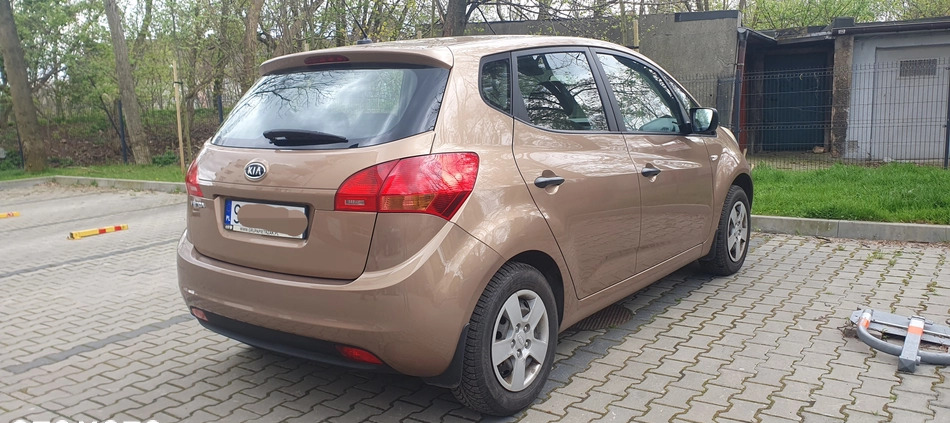 Kia Venga cena 18500 przebieg: 193000, rok produkcji 2010 z Katowice małe 277